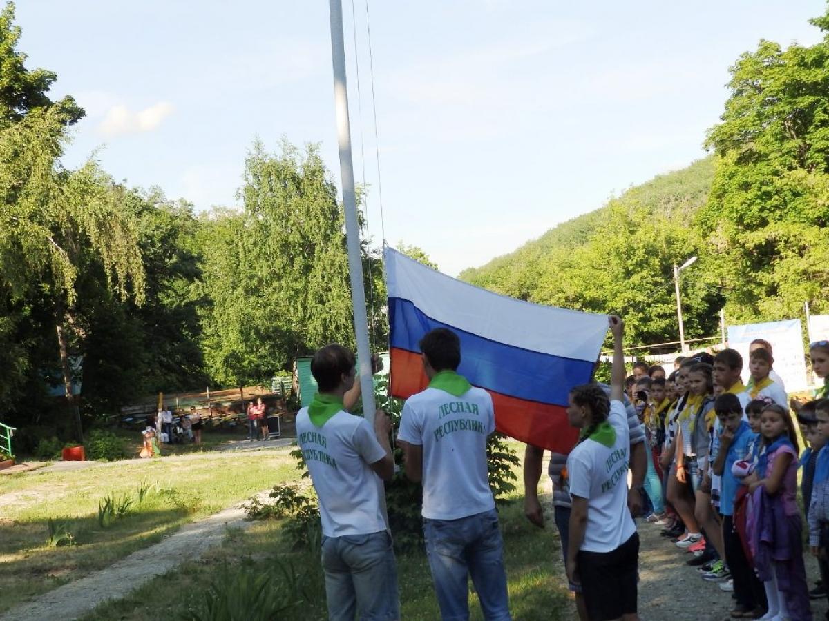 Роспотребнадзор закрыл детский лагерь «Лесная республика» после взятия проб  питьевой воды: комментарий мэрии | 07.08.2021 | Саратов - БезФормата
